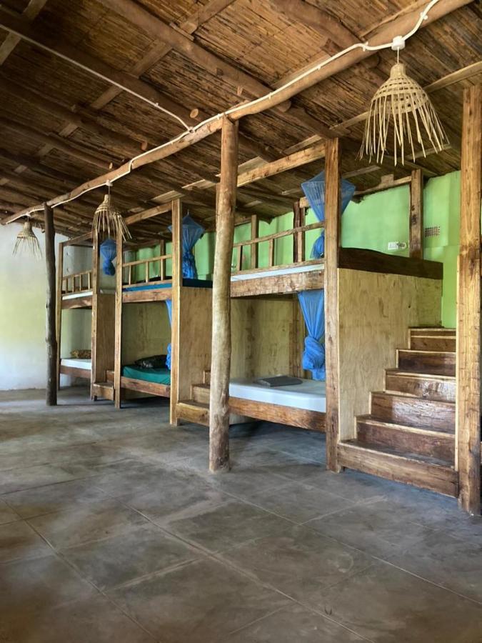 Soul Rebel Lodge & Backpackers Nkhata Bay Exterior photo