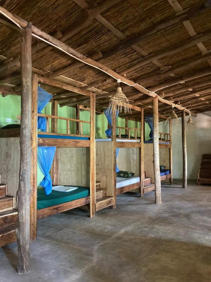 Soul Rebel Lodge & Backpackers Nkhata Bay Exterior photo